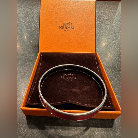 HERMÉS Caleche Enamel Narrow Bangle - Picture 8 of 8